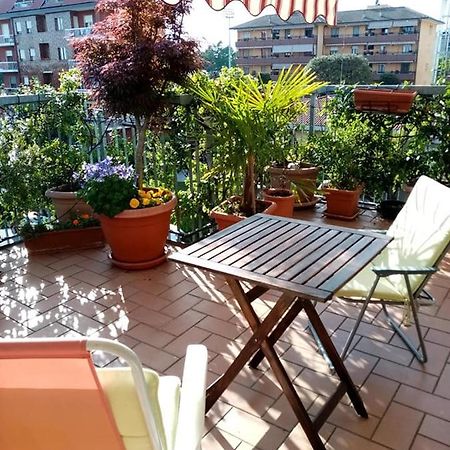 Appartamento Con Terrazzo A Gorgonzola Εξωτερικό φωτογραφία