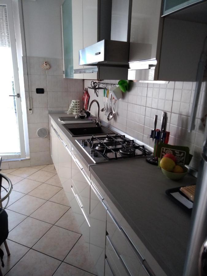 Appartamento Con Terrazzo A Gorgonzola Εξωτερικό φωτογραφία