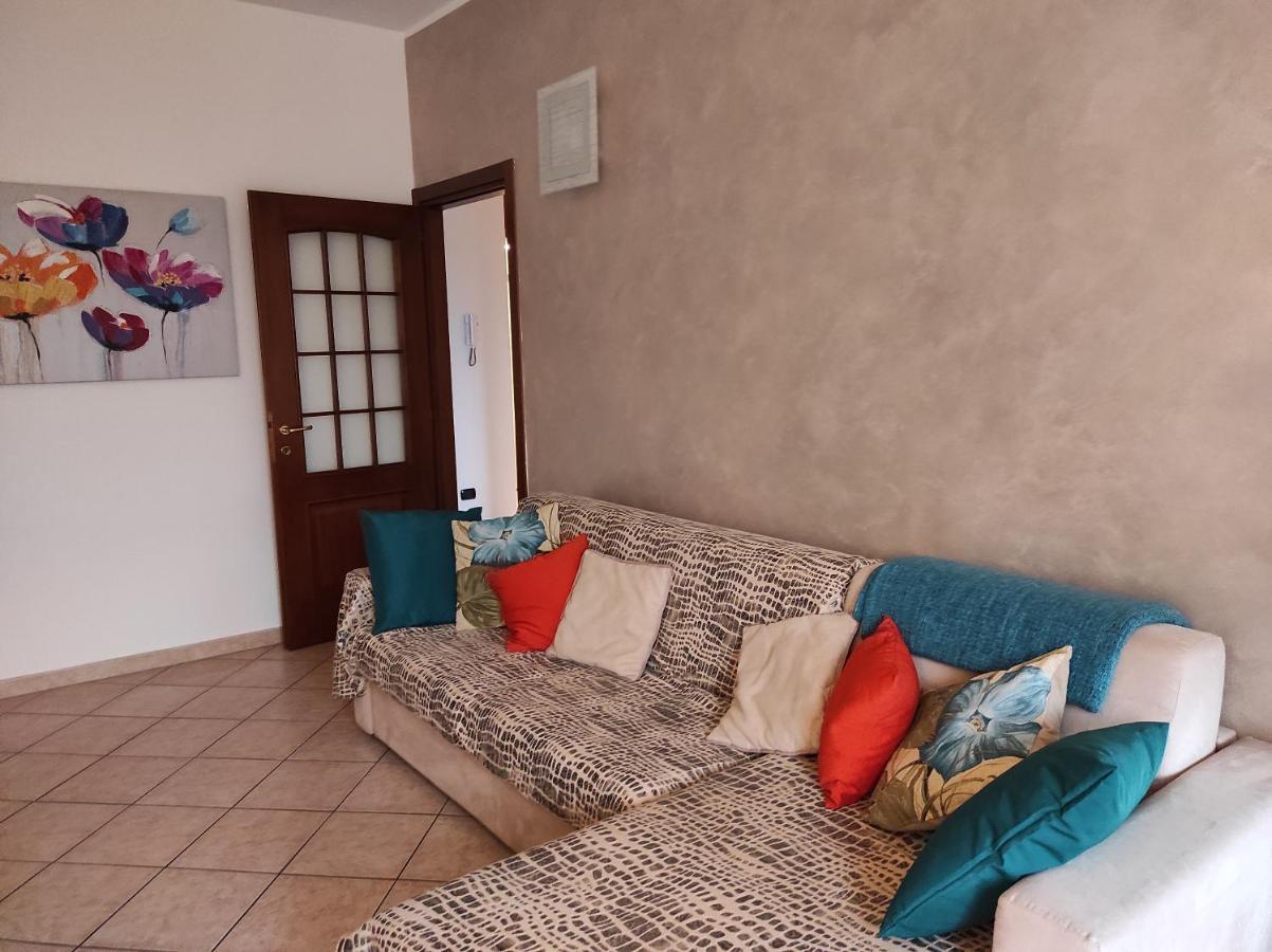Appartamento Con Terrazzo A Gorgonzola Εξωτερικό φωτογραφία