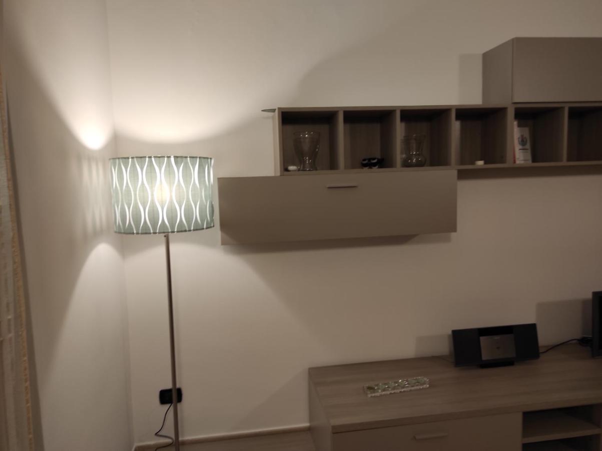 Appartamento Con Terrazzo A Gorgonzola Εξωτερικό φωτογραφία
